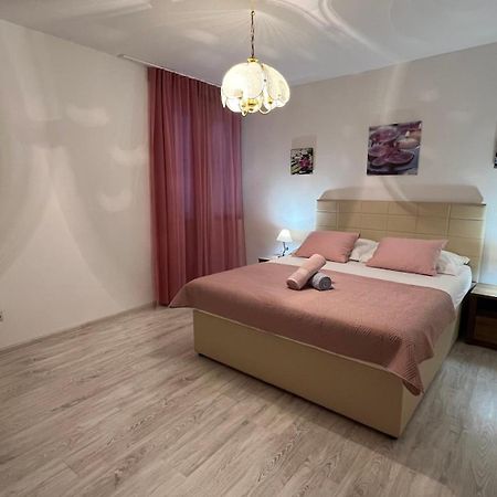 Lilikoi Apartment Мостар Екстериор снимка