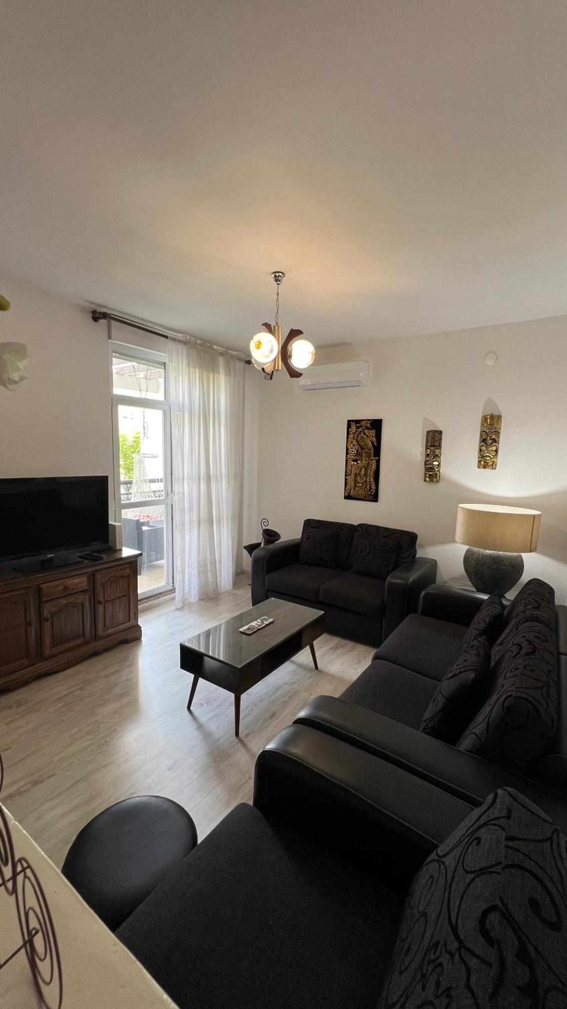 Lilikoi Apartment Мостар Екстериор снимка
