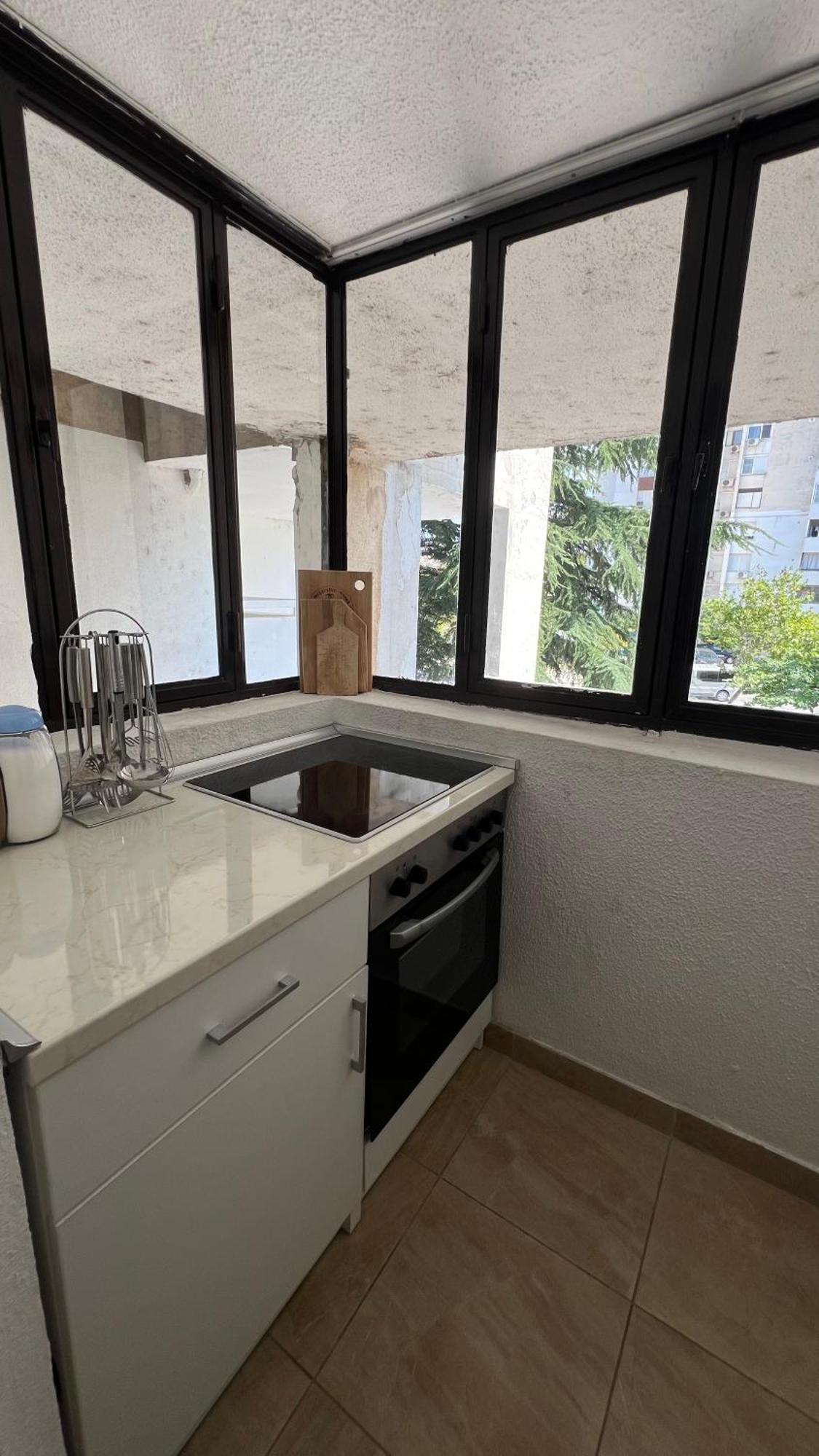 Lilikoi Apartment Мостар Екстериор снимка