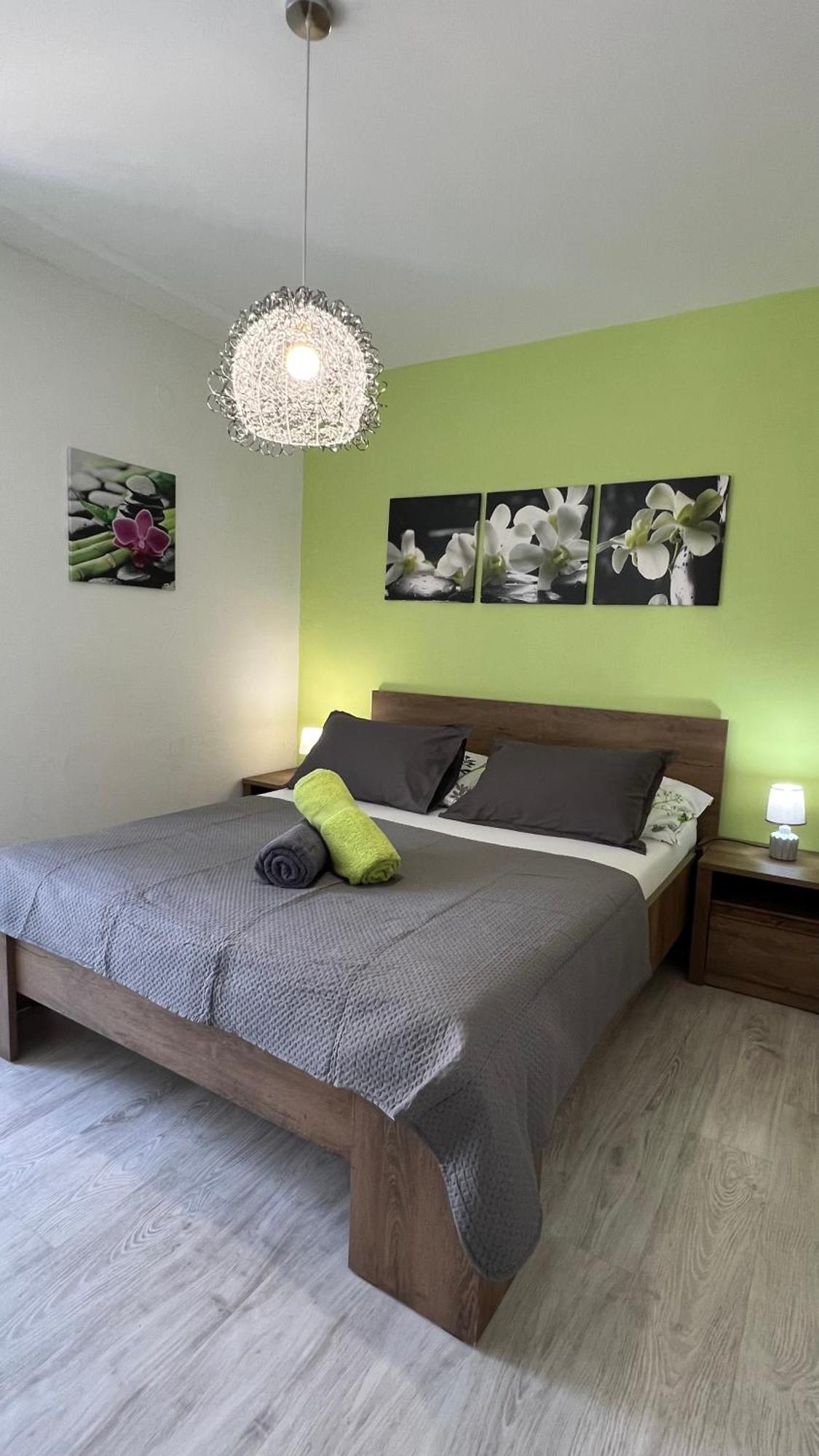 Lilikoi Apartment Мостар Екстериор снимка